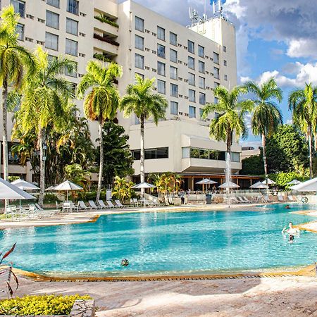 Hotel Estelar Altamira Ибаге Экстерьер фото The pool at the hotel