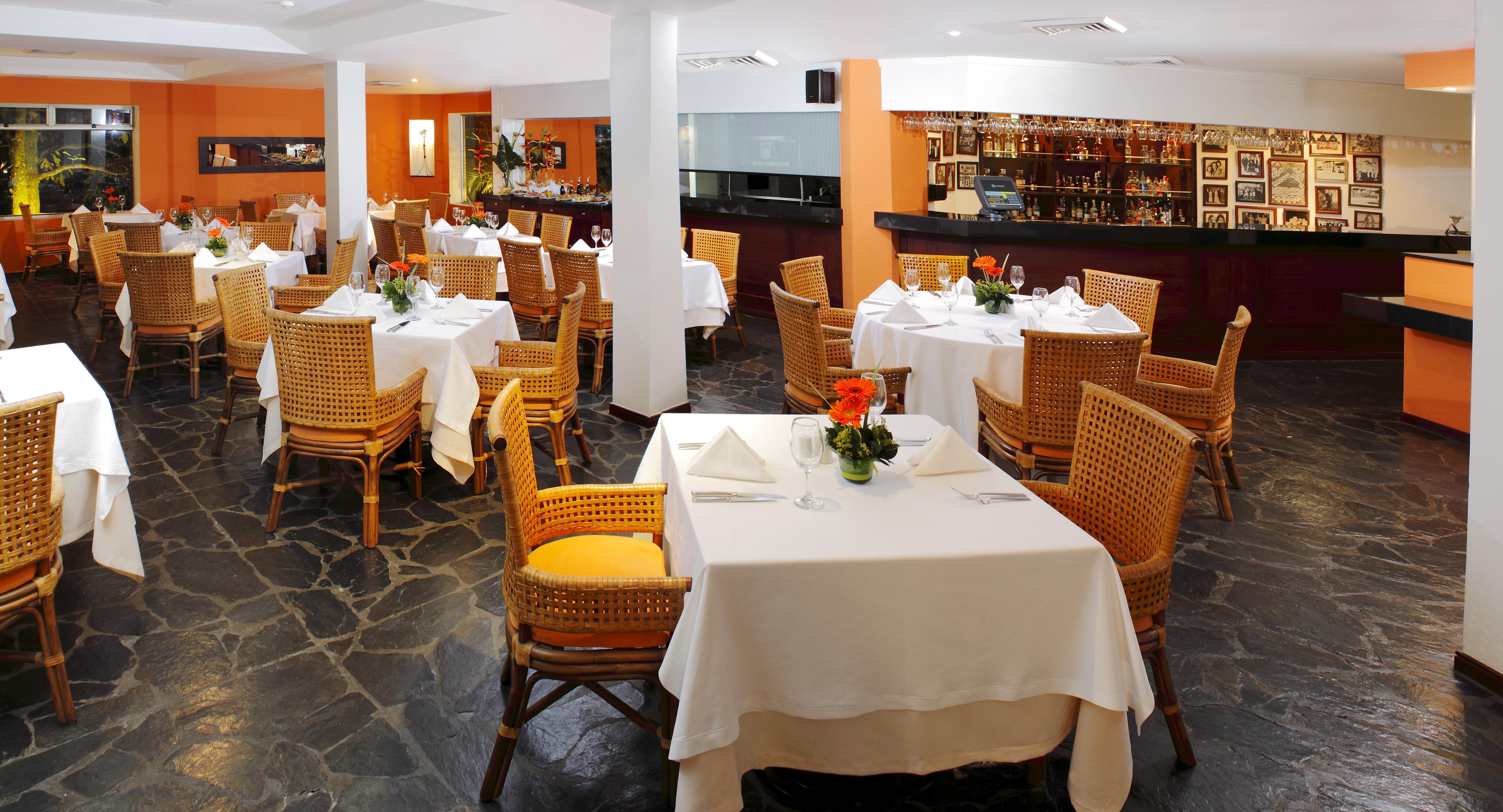 Hotel Estelar Altamira Ибаге Экстерьер фото Restaurant